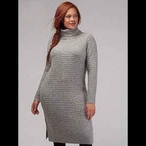 🆕NEW! Drape-Neck Midi Sweater Dress Size 18/20